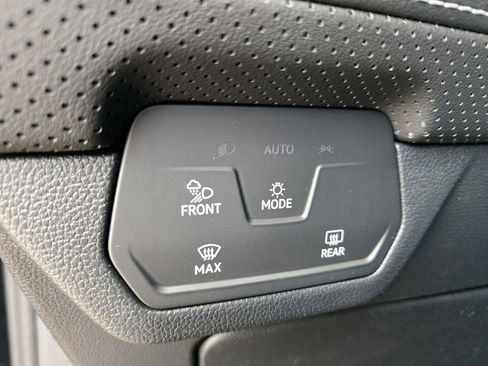 New 2026 Volkswagen Atlas SE FWD image 15