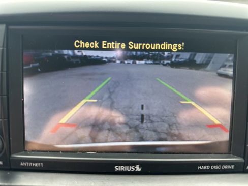 Used 2016 Dodge Grand Caravan SXT image 22