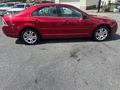 Used 2009 Ford Fusion SEL image 8