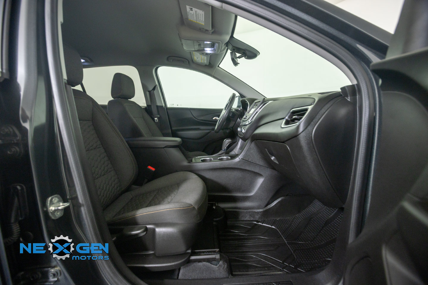 Used 2020 Chevrolet Equinox LT AWD/4WD image 8