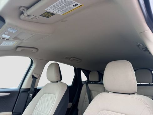 Used 2020 Ford Escape SE FWD image 24