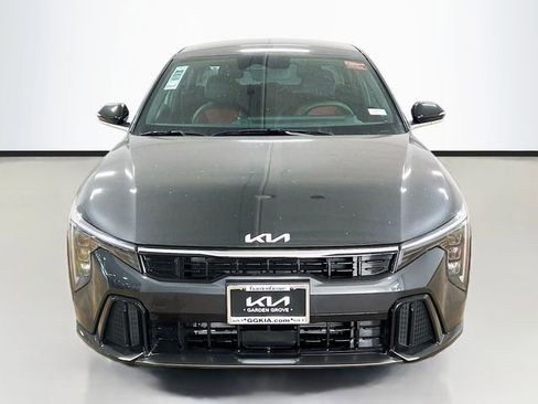 New 2025 Kia K4 GT-Line image 2