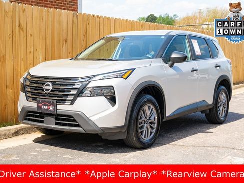Used 2024 Nissan Rogue S AWD/4WD image 1