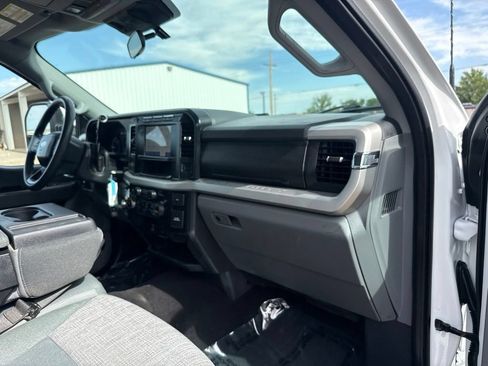 Used 2024 Ford F450 XLT AWD/4WD image 35