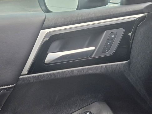 New 2025 Mitsubishi Outlander SEL image 22