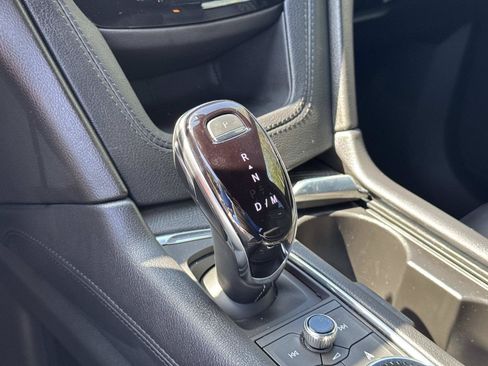 Certified 2025 Cadillac XT6 Sport AWD/4WD image 23