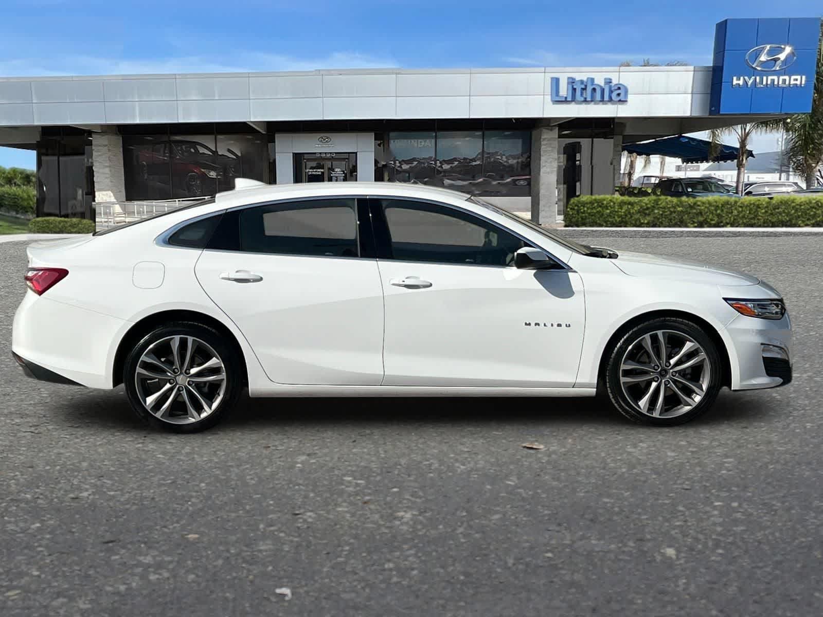 Used 2024 Chevrolet Malibu LT FWD image 9