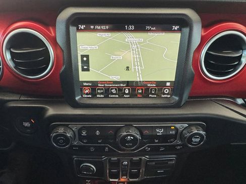 Used 2020 Jeep Wrangler Unlimited Rubicon AWD/4WD image 30