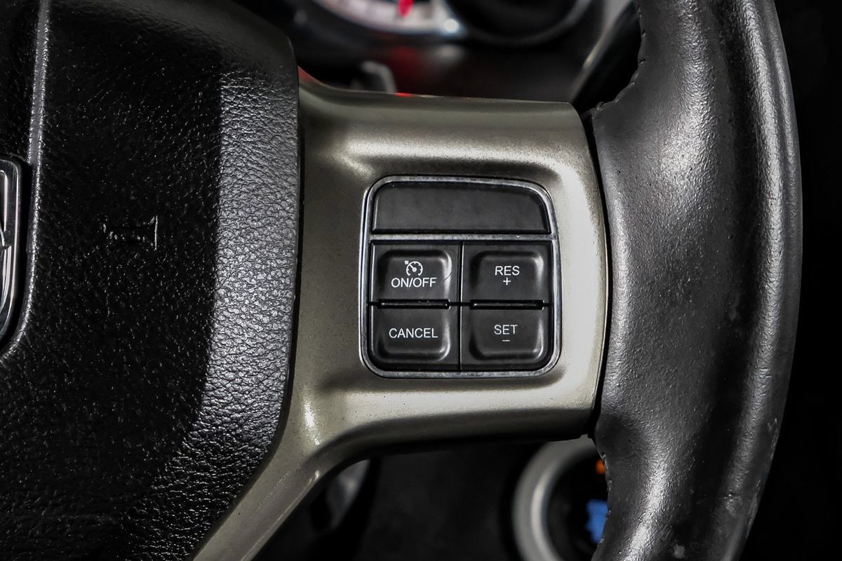 Used 2018 RAM 3500 Laramie AWD/4WD image 18