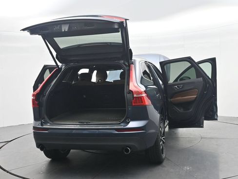 Used 2021 Volvo XC60 T5 Momentum w/ Protection Package Premier FWD image 50