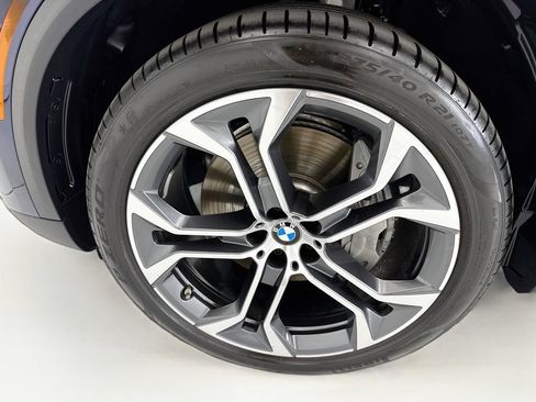 Used 2026 BMW X5 xDrive50e w/ Climate Comfort Package AWD/4WD image 29