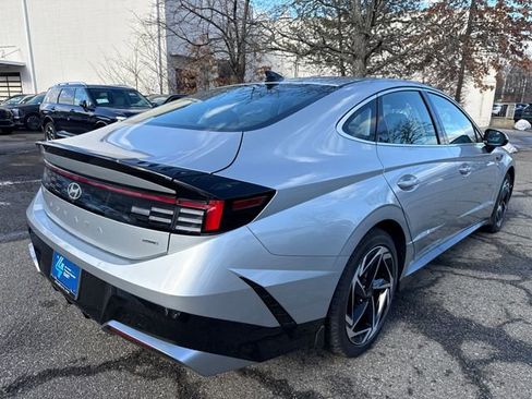 New 2026 Hyundai Sonata SEL AWD/4WD image 9