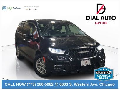 Used 2024 Chrysler Pacifica Touring-L