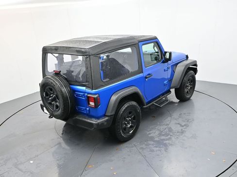 Used 2025 Jeep Wrangler Sport image 24