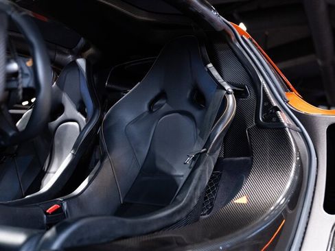Used 2014 McLaren P1 RWD image 14