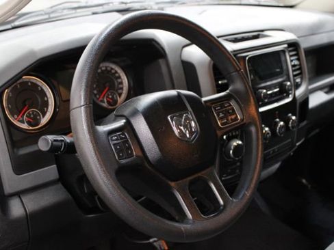 Used 2018 RAM 1500 Express image 14