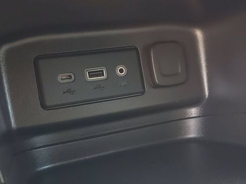Certified 2024 Chevrolet Equinox LS w/ LS Convenience Package AWD/4WD image 23