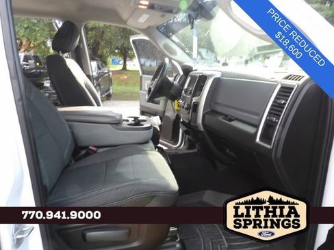 Used 2019 RAM 1500 Classic SLT AWD/4WD image 33