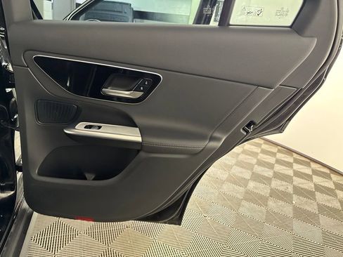 Certified 2025 Mercedes-Benz GLC 300 4MATIC image 25