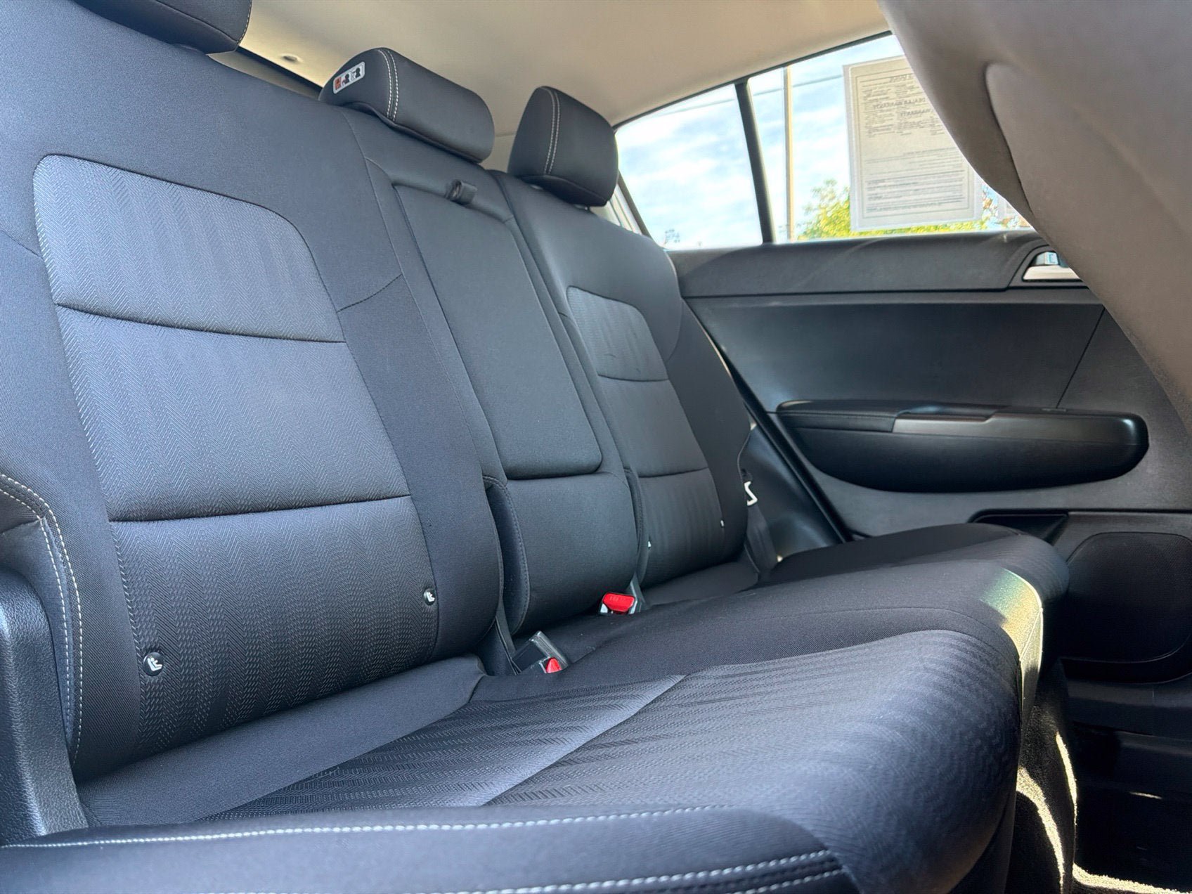 Used 2017 Kia Sportage LX AWD/4WD image 12