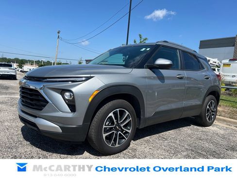 Used 2024 Chevrolet TrailBlazer LT FWD image 7