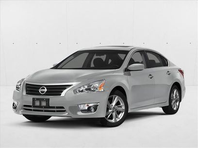 Used 2014 Nissan Altima 2.5 SV