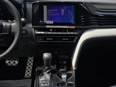 Certified 2026 Toyota Camry SE w/ Convenience Package FWD image 19