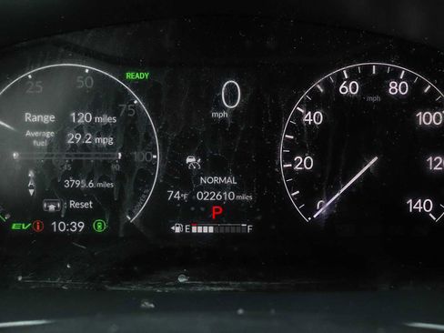 Used 2025 Honda CR-V Sport Touring image 24