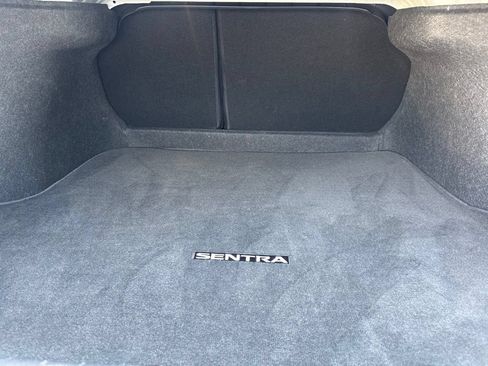 Used 2025 Nissan Sentra SV FWD image 32