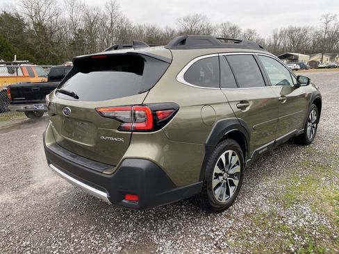Used 2025 Subaru Outback Limited image 5