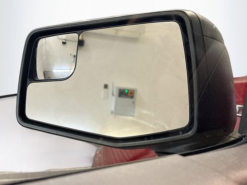 Used 2019 Chevrolet Silverado 1500 Custom w/ Custom Value Package image 16