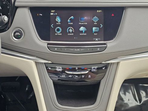 Used 2019 Cadillac XT5 Luxury AWD/4WD image 29