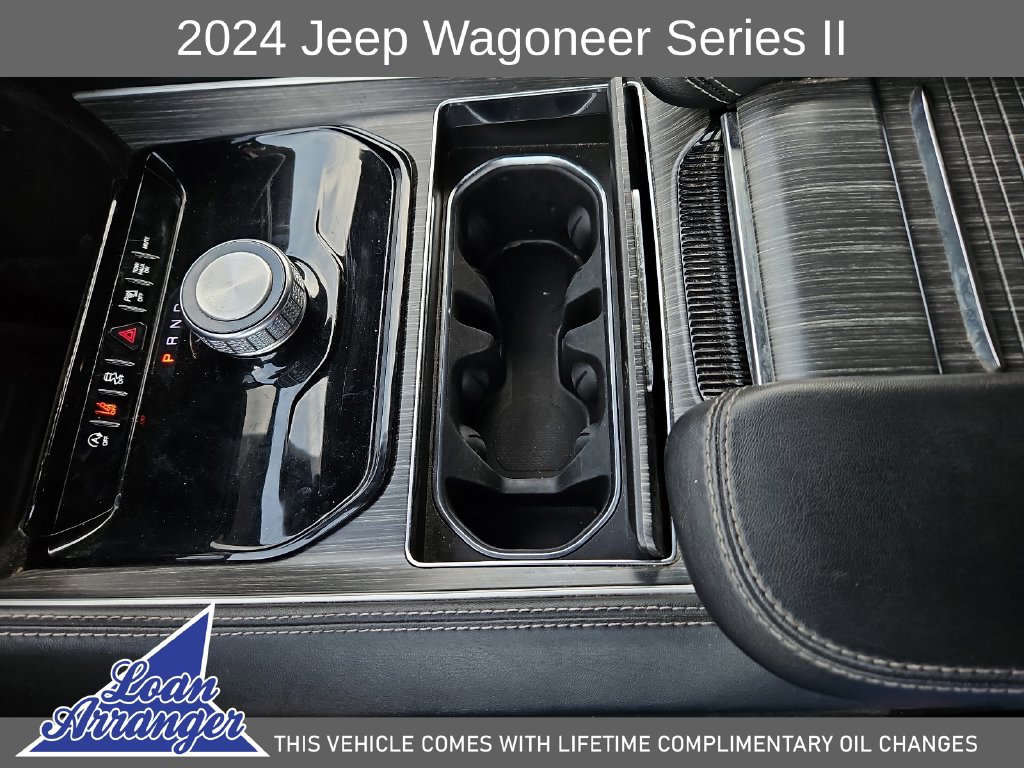 Used 2024 Jeep Wagoneer Series II w/ Flexible Seating Group RWD image 28