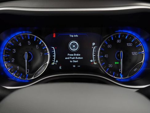 New 2027 Chrysler Pacifica Select FWD image 21