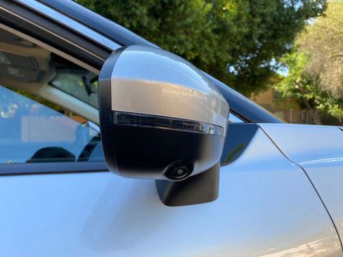 Used 2021 Nissan Rogue SV FWD image 18