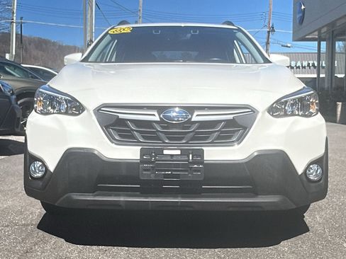 Used 2023 Subaru Crosstrek 2.0i Premium AWD/4WD image 2