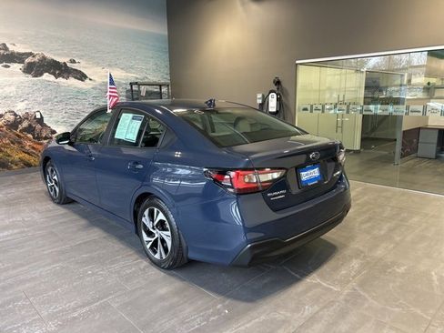 Used 2025 Subaru Legacy Premium image 4