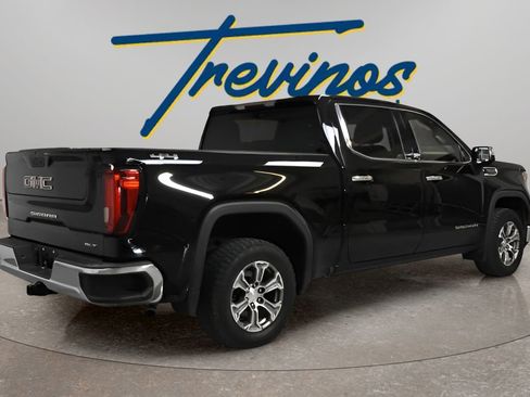 Used 2020 GMC Sierra 1500 SLT image 2