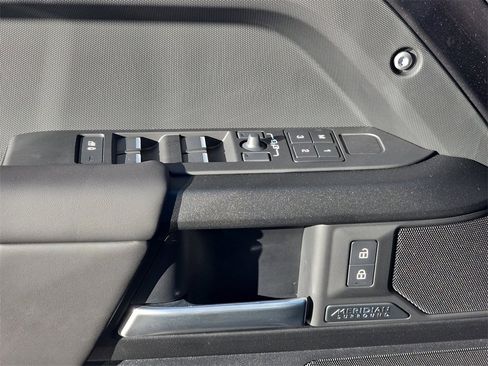 New 2026 Land Rover Defender 130 V8 image 29