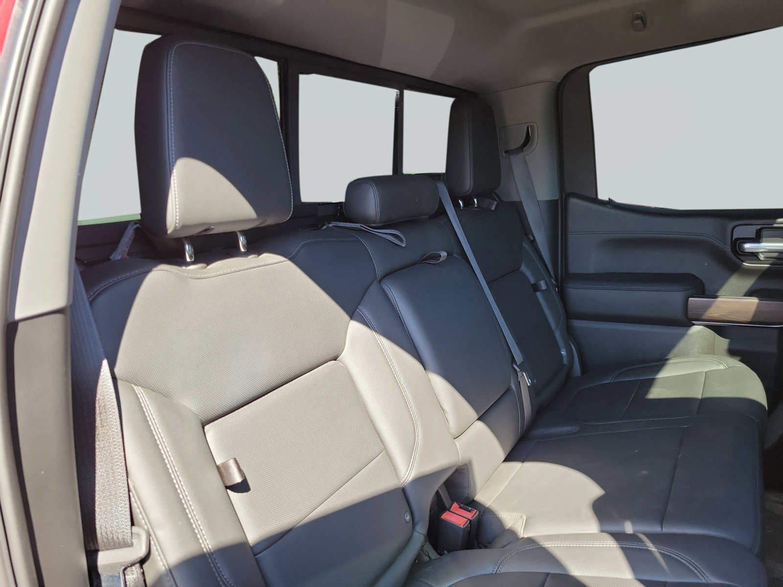 Used 2019 GMC Sierra 1500 SLT w/ SLT Premium Plus Package AWD/4WD image 35