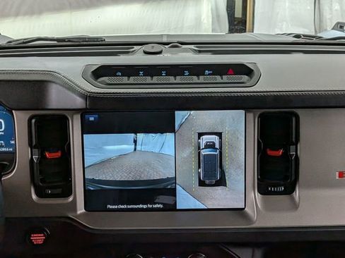 Used 2023 Ford Bronco Raptor image 39