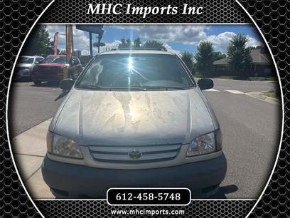 Used 2001 Toyota Sienna XLE