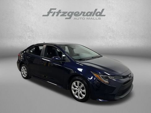 Used 2024 Toyota Corolla LE FWD image 8