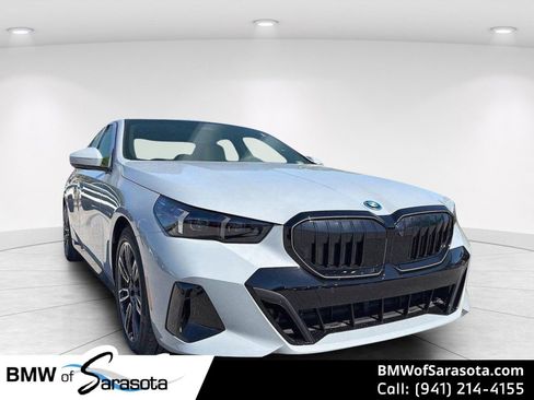 New 2026 BMW 550e xDrive w/ Executive Package AWD/4WD image 1