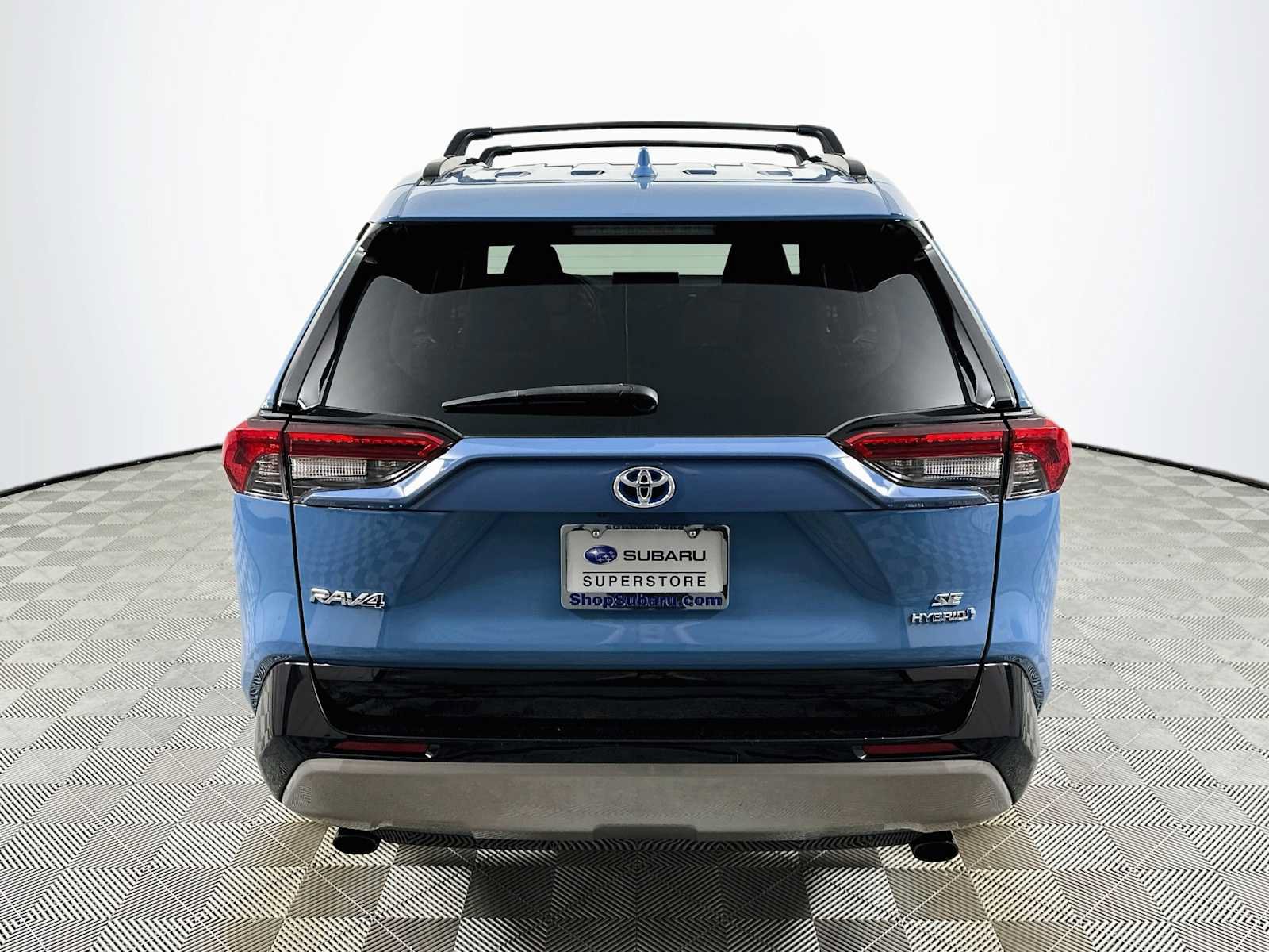 Used 2022 Toyota RAV4 SE w/ Convenience Package AWD/4WD image 6