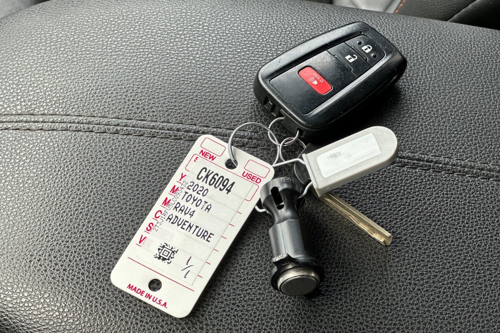 Used 2020 Toyota RAV4 Adventure AWD/4WD image 32