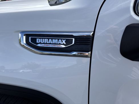 Used 2021 GMC Sierra 1500 SLT w/ SLT Premium Plus Package image 9