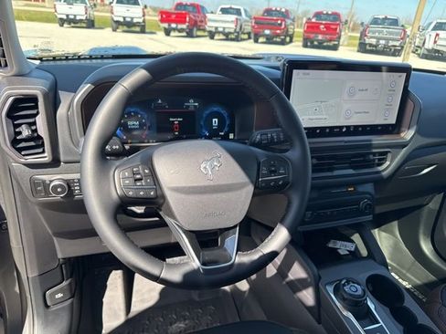 New 2025 Ford Bronco Sport Outer Banks w/ Sasquatch Outer Banks Package AWD/4WD image 27