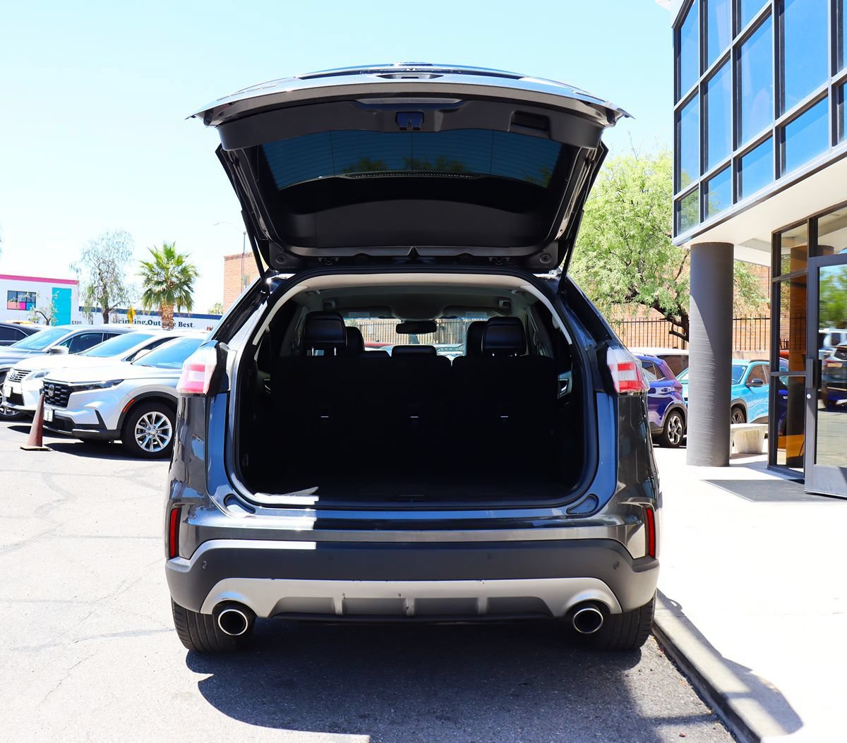 Used 2020 Ford Edge SEL FWD image 22