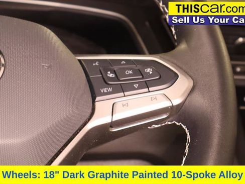 Used 2024 Volkswagen Tiguan SE image 16